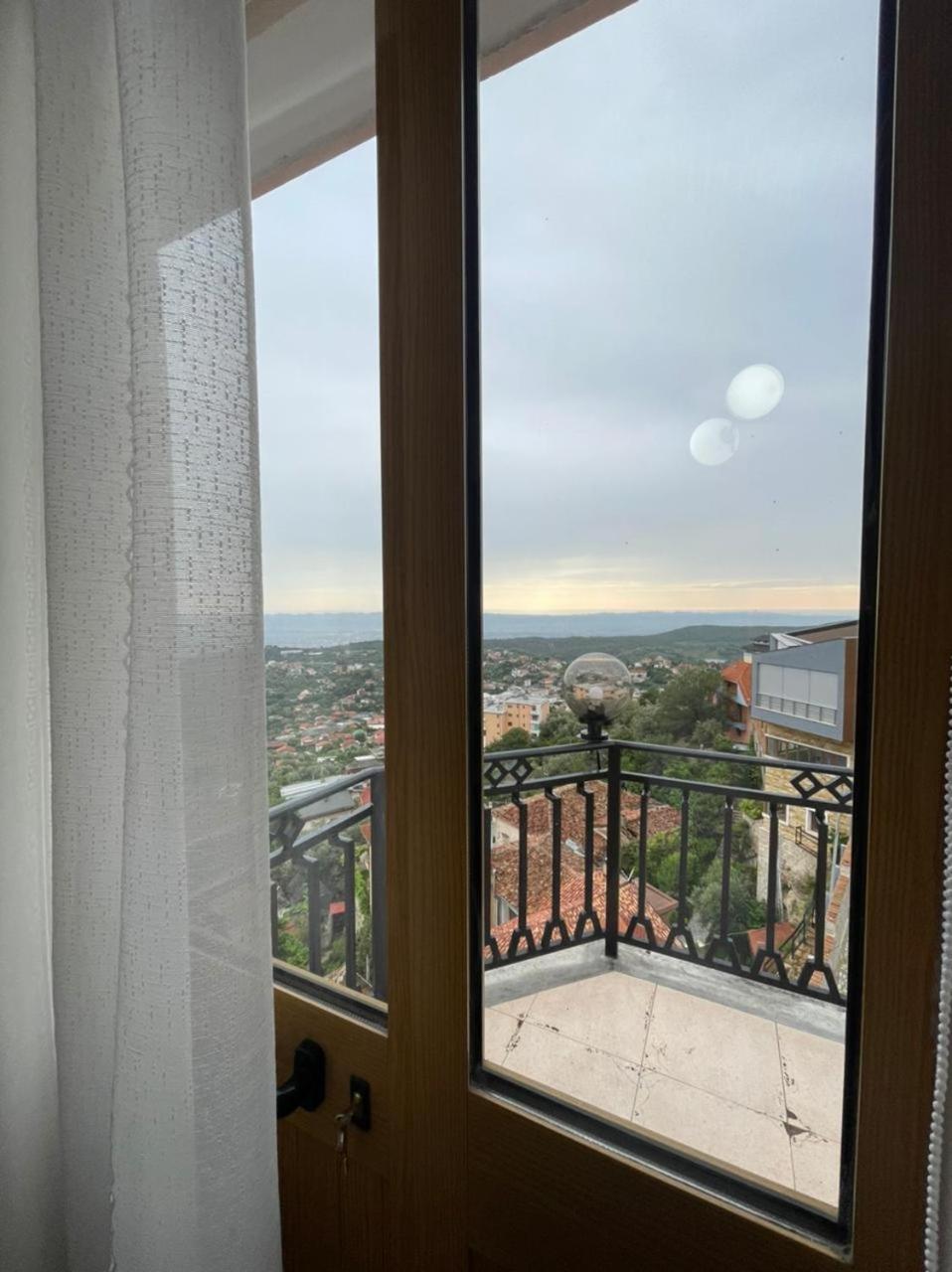 --Hotel Deal-- Rooms With Castle View Krujë Exterior foto