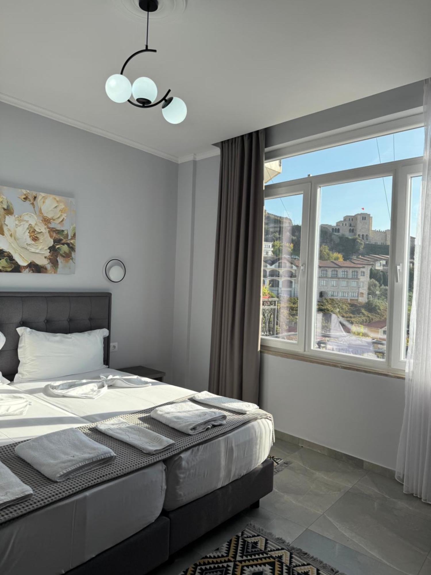 --Hotel Deal-- Rooms With Castle View Krujë Exterior foto
